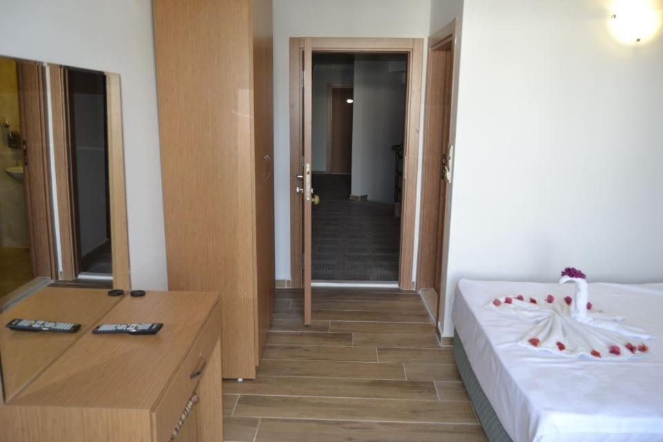 Britannia Hotel Kemer Exteriör bild
